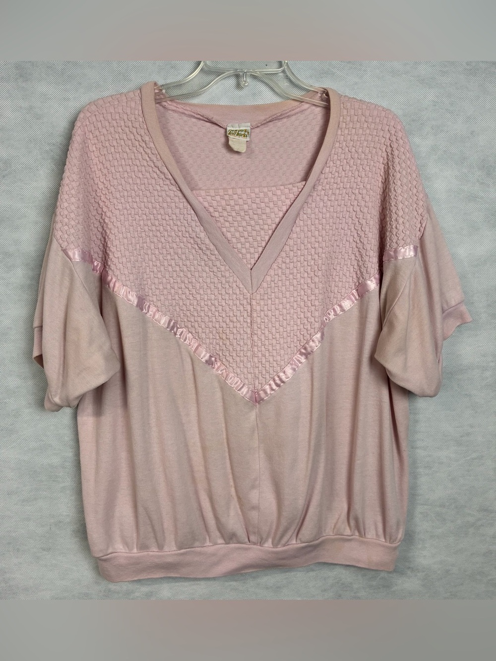 Vtg 80s New York Knit Works Top Women’s XL Pink V Neck Short Slv Casual Stained